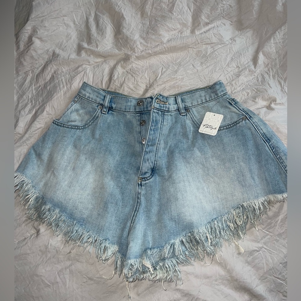 Free People Denim shorts - size 28